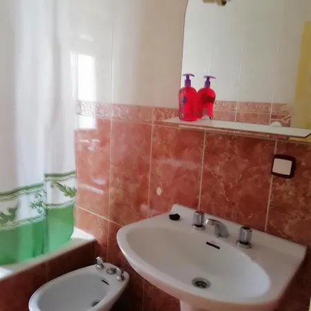 Cosy In + Jacuzzi Apartment Leon