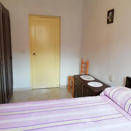 Cosy In + Jacuzzi Apartment Leon
